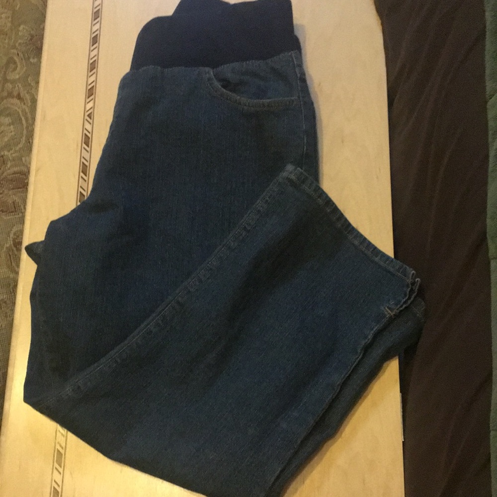 In Due Time Maternity Capri Jeans M